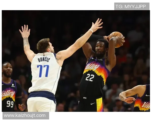 太阳与独行侠激战再起 双方全力争夺季后赛席位 关键对决即将上演