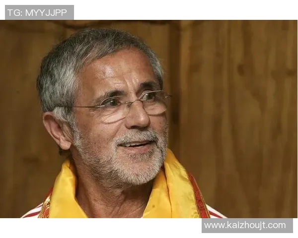 盖德·穆勒：足球传奇的诞生与辉煌，他如何定义了进攻的艺术