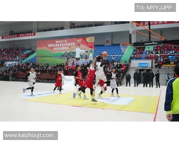 篮球点燃青春梦想凝聚团队力量谱写拼搏与荣耀新篇章