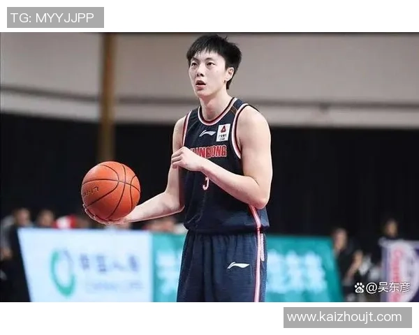 胡明轩全能表现引领球队逆境反弹展现青年核心担当与无限潜力